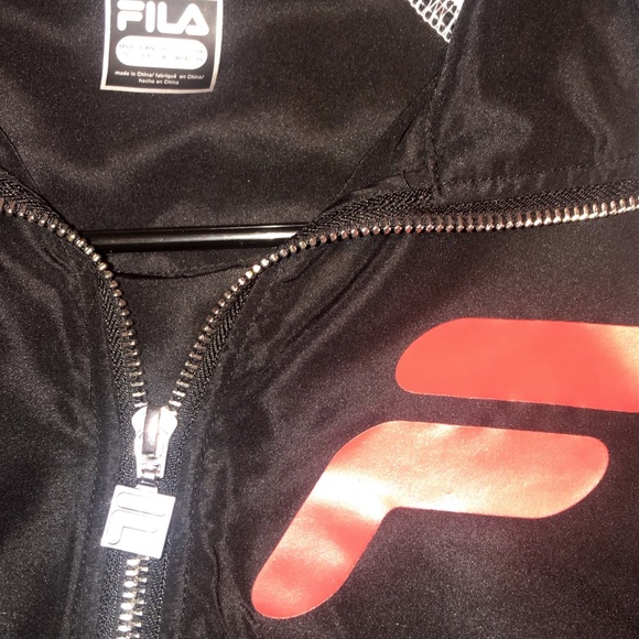 Fila windbreaker - Picture 1 of 3